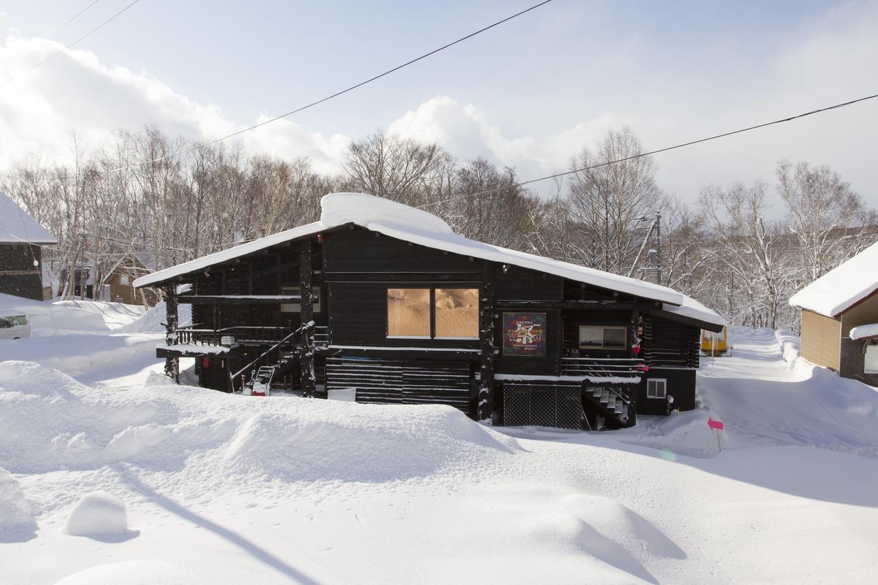Niseko Backcountry Lodge Экстерьер фото